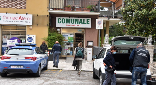Presi gli autori delle rapine ai danni delle farmacie di Terni e Perugia