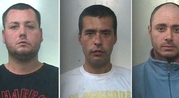 Napoli, rapine in sequenza: i carabinieri arrestano tre banditi| Foto