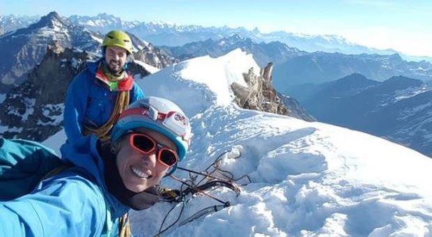 Volo di cento metri tra le vette alpine: Sonia muore a 41 anni Foto