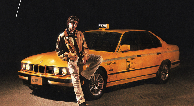Taxi Driver, il nuovo album di RKOMI: «Sogno uno show acustico con il piano, sto studiando tanto»