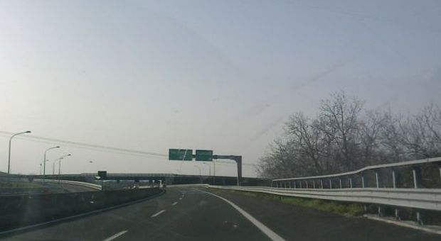 Barriere sequestrate sull'A16, Autostrade rinuncia al Riesame