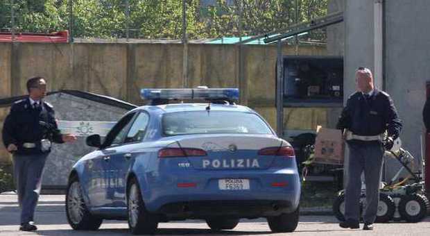 Sgominata dalla Polizia di Udine banda straniera dei passaporti falsi