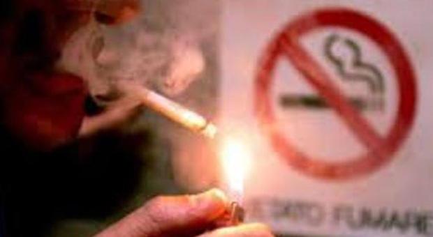 Fumo, provoca 40 malattie: anche il glaucoma le fratture e il labbro leporino
