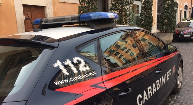 Roma, aveva trasformato la casa in mini-market dello spaccio: arrestato 36enne