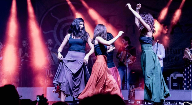 Tarantelle, saltarelli e danze multietniche dal 1 al 4 agosto ad Anagni la cultura popolare con “Terreinazione”