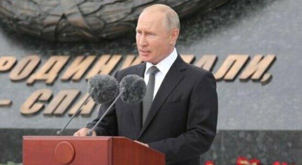 Elezioni Russia 2024, il Cremlino ha scelto i candidati «in base all'età» per far sì che Putin non sembri «il più anziano»