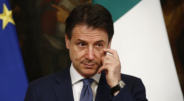 Renzi, Conte perplesso per la scissione: «Scelta tempi singolare»