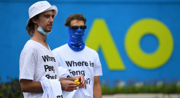 Australian Open, distribuite maglie con la scritta «dov'è Peng Shuai?»