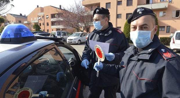 Pesaro, i furbetti del Coronavirus non resistono al richiamo della primavera: ben 187 multati in tre giorni