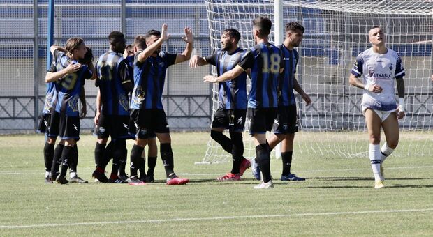 Latina Calcio vince il derby 3-2: Insieme Formia fuori dai play off