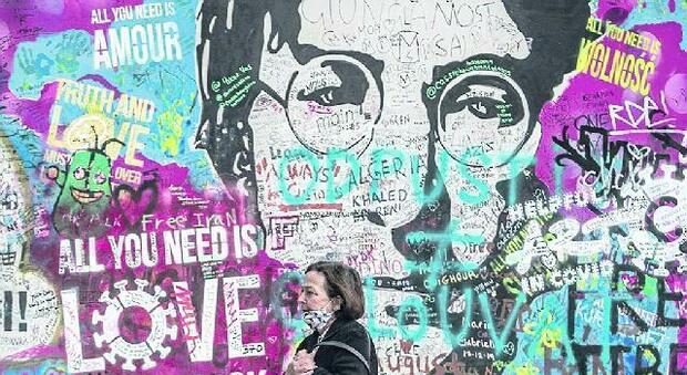 John Lennon 40 anni dopo: così presente così assente
