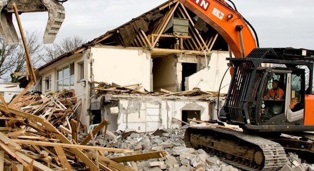 Campania choc, resta in piedi il 97% delle case da demolire