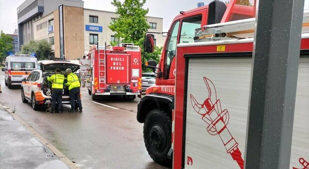 Milano, autista morto investito dal suo camion: aveva 46 anni e cercava di fermare il mezzo su un piano scosceso