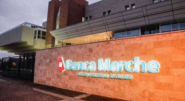 Crac Banca Marche, maxi sequestro da 15 milioni per 6 ex amministratori