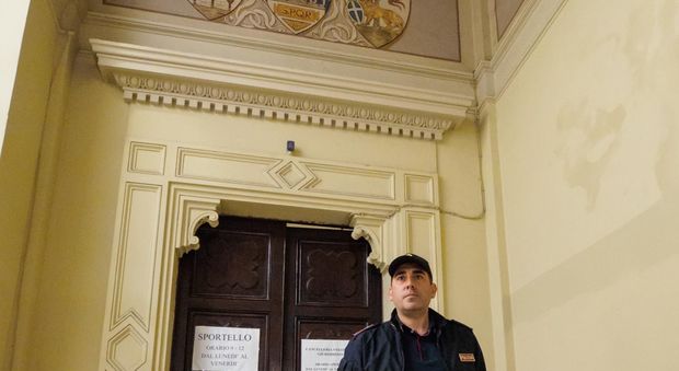 Vigilanza in tribunale a Perugia dopo l'accoltellamento