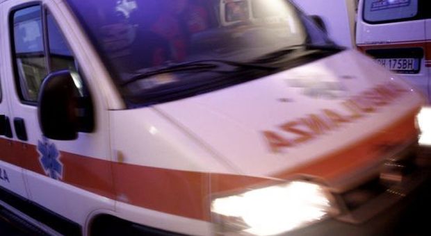 Perde il controllo e vola nel fossato: 60enne polesano morto sul colpo