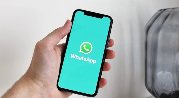 Whatsapp, rivoluzione nell'ambito dei social: non sarà più un'app chiusa