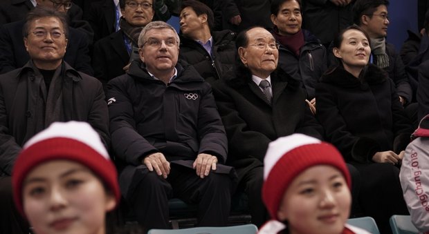 Coree unite, hockey femminile: ad assistere alla gara la sorella di Kim con il presidente sudcoreano