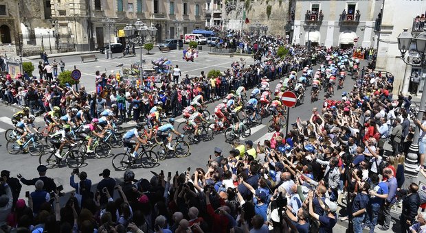 Il Giro d'Italia approda in Friuli maxi piano sicurezza per le tappe