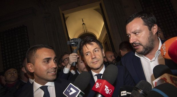 Migranti, Salvini furioso. Il vertice con Conte rischia di saltare