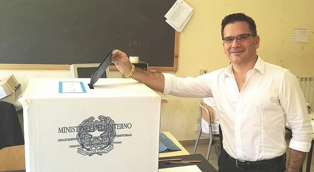 Elezioni Velletri, il candidato M5S fratello della ministra Trenta fuori dal ballottaggio