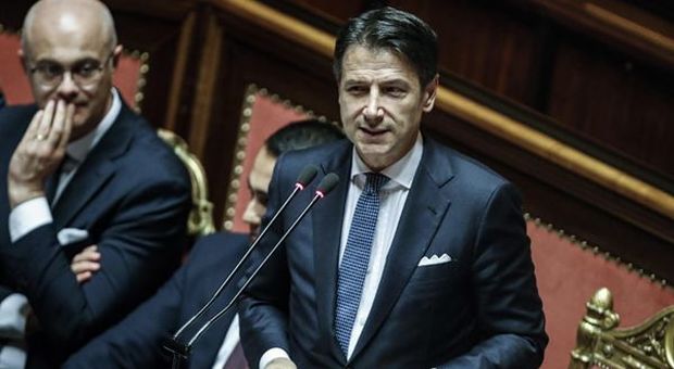 Governo "blinda" Cura Italia con la fiducia