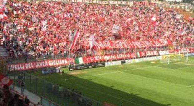 Calcio: il Perugia da solo al comando Camplone: «Ora dipende tutto da noi»
