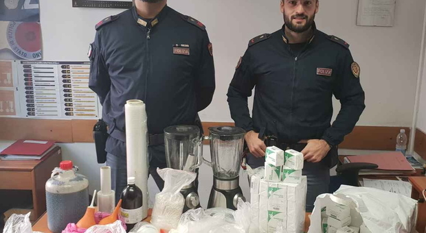Roma, scoperto deposito di eroina in appartamento: arrestati due trafficanti