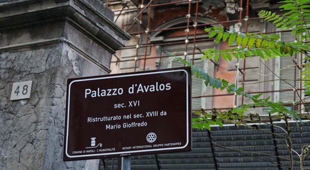 Deiulemar, salta trattativa con Ferlaino: «Offerta bassa per Palazzo d'Avalos»