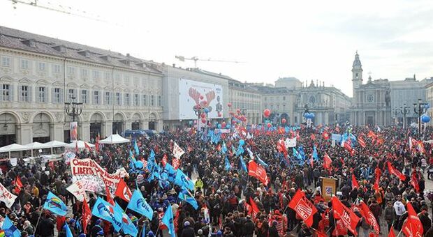 Trasporti, in corso lo sciopero nazionale di 24 ore: disagi a Napoli e Roma