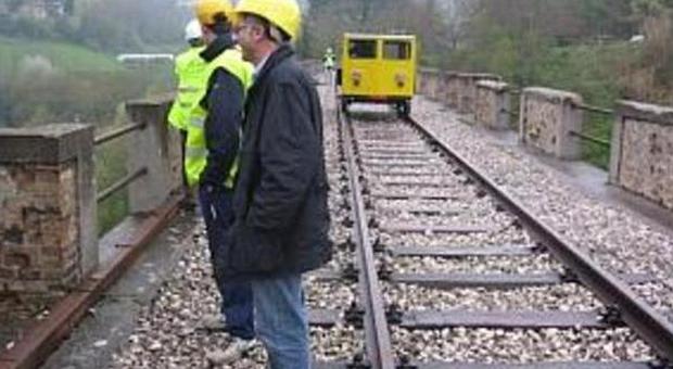 Cupra Marittima, treni rallentati per un falso allarme sulla ferrovia
