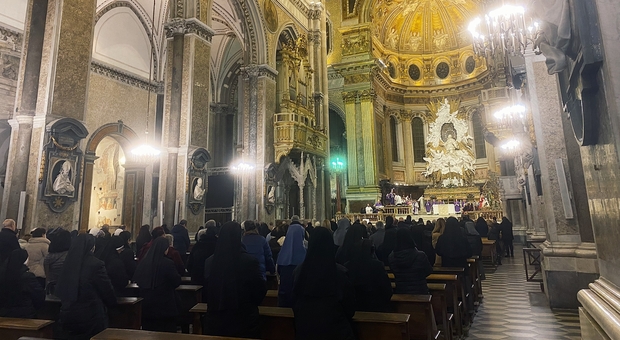 La preghiera della Chiesa di Napoli per Papa Benedetto XVI: «Ha sostenuto la comunità cristiana fino all’ultimo respiro»