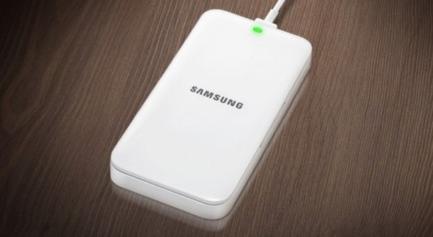Samsung presenta kit per ricaricare la batteria del Galaxy Note 4