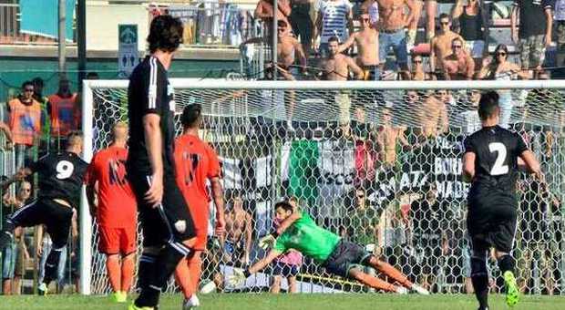Il gol segnato domenica a Pistoia da Leonardo Perez dell'Ascoli
