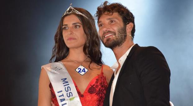 Nunzia, 21 anni: è campana la neo miss Mondo Italia
