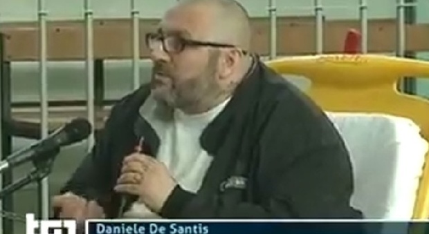 Omicidio Ciro Esposito: il pm di Roma chiede l'ergastolo per l'ultrà romanista De Santis. Mamma Antonella in lacrime, sentenza tra un mese