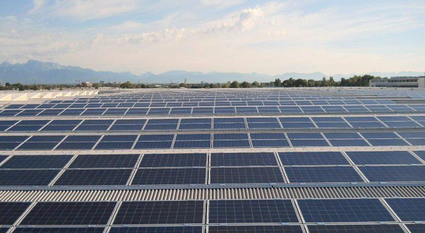 Impianti fotovoltaici, sequestrati 44 milioni per incentivi illeciti