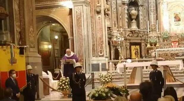 Graziella Pagano morta a Napoli, lacrime bipartisan ai funerali: «Era un esempio per tutti»