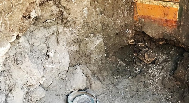 Scoperto tunnel del XVIII secolo che riscrive la storia della Pompei antica