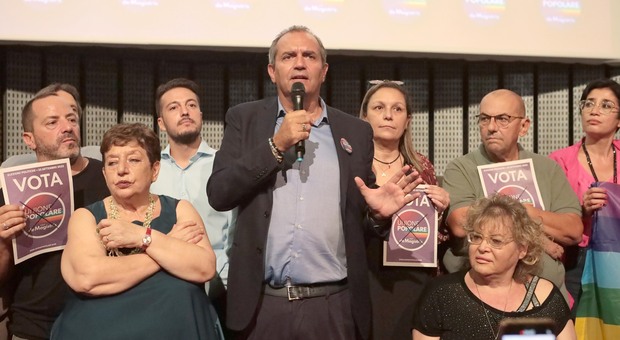 Elezioni 2022, De Magistris presenta i candidati di Unione popolare: «La sinistra? È qui»