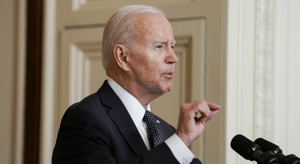 Biden, stretta dopo le stragi: «Dobbiamo vietare le armi d'assalto, troppe le carneficine»