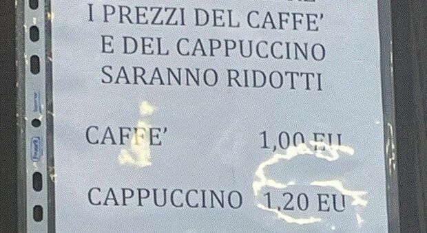 Roma, il bar (controtendenza) che abbassa i prezzi di caffè e cappuccino: «Non si lucra sui clienti»