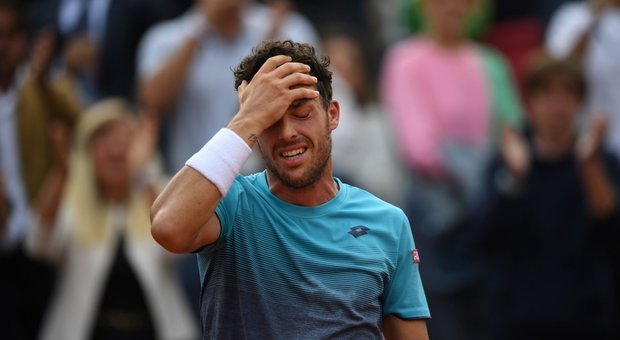 Roland Garros, Cecchinato: «Sono un attaccante nato e ho sconfitto anche la nebbia»