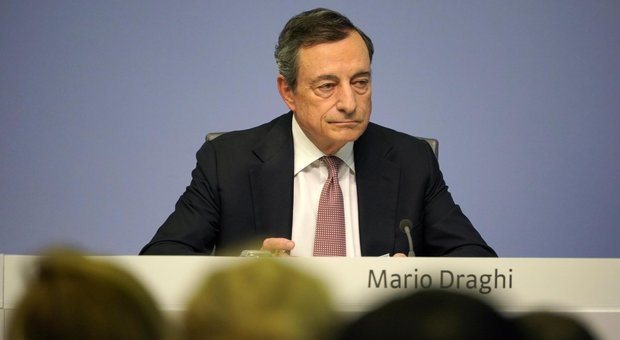 Bce lascia fermi i tassi ma è pronta a nuovi stimoli per sostenere l'economia