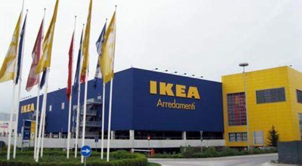 Ikea, fumata nera al tavolo romano: rotte le trattative con l’azienda