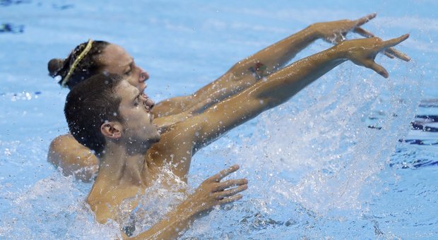 Mondiali di nuoto, argento per Flamini-Minisini nel duo misto libero Video