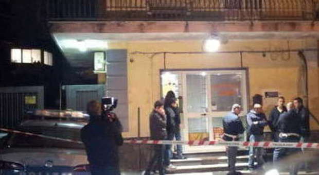 Napoli, agguato dal barbiere: 28enne ucciso da un killer con 4 colpi di pistola