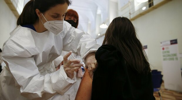 Vaccinazioni al San Giovanni Addolorata di Roma