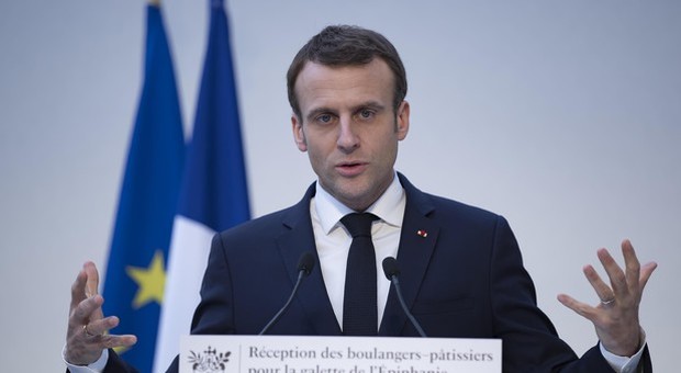 Macron ai francesi, trasformiamo la rabbia in soluzioni