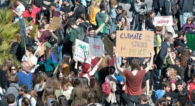Clima, associazioni e cittadini fanno causa allo Stato italiano